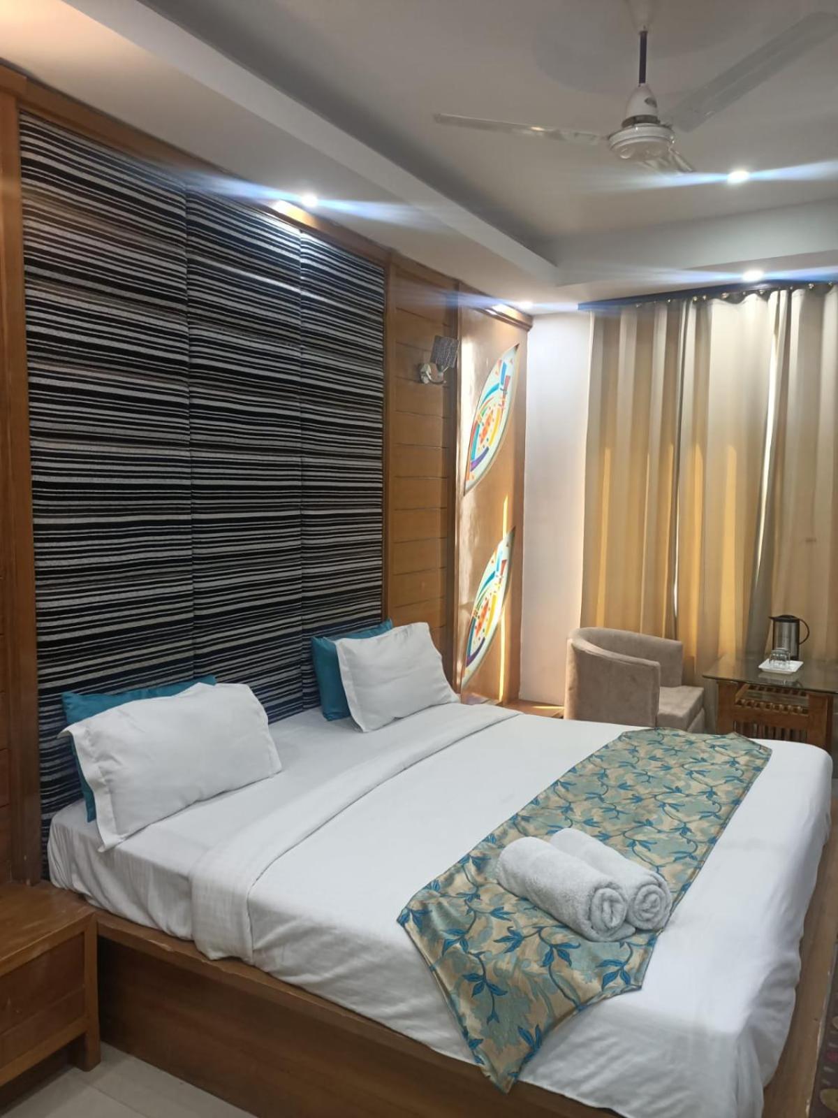 Hotel Raj Mandir Haridwār Exterior foto